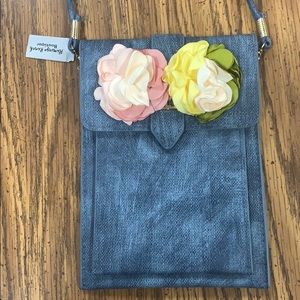 Crossbody purse for smart phone